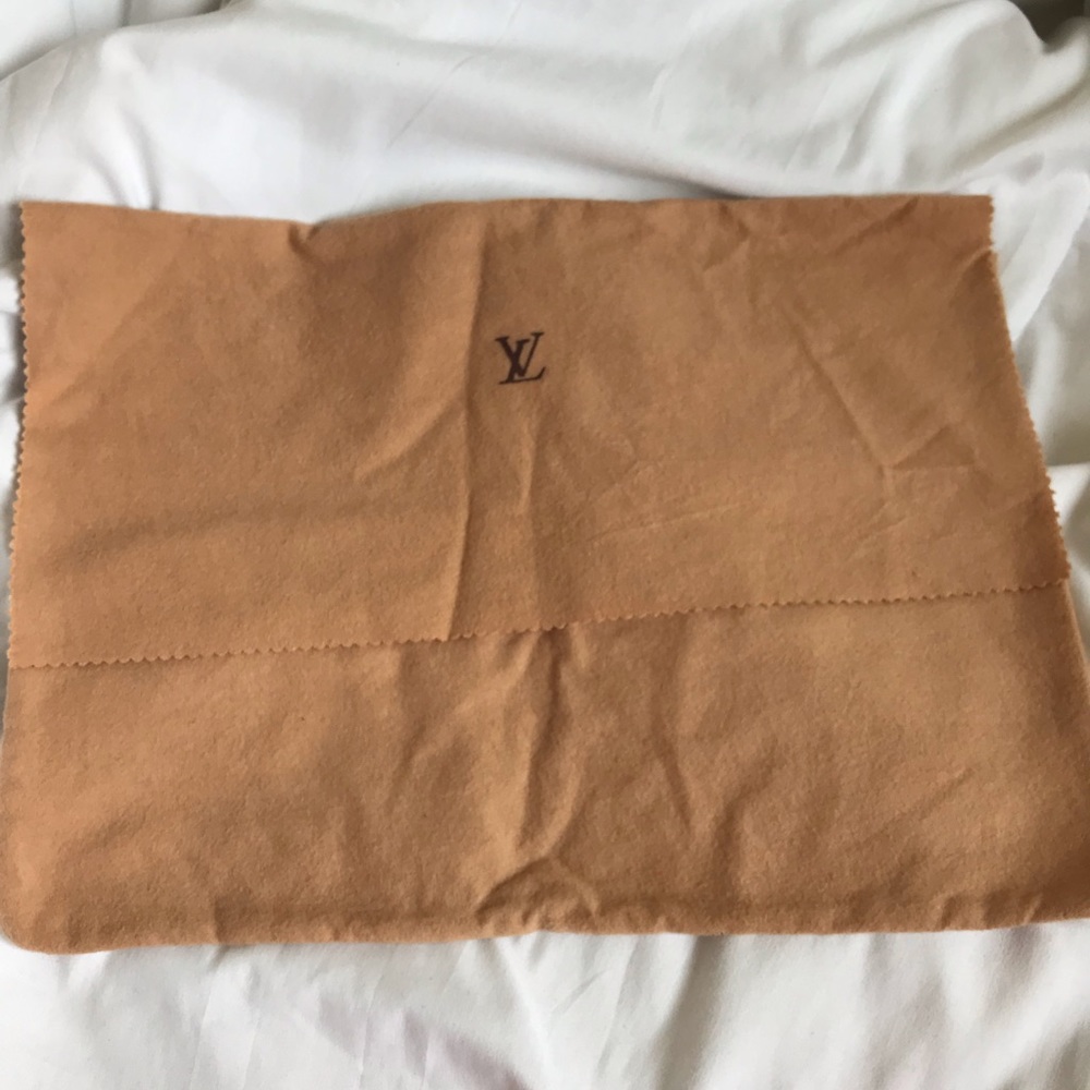 Louis Vuitton dust bag 11x15